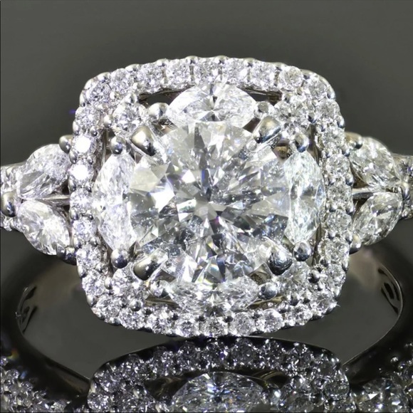 Jewelry - New Luxury 925 Silver square cut Diamond Ring 💍